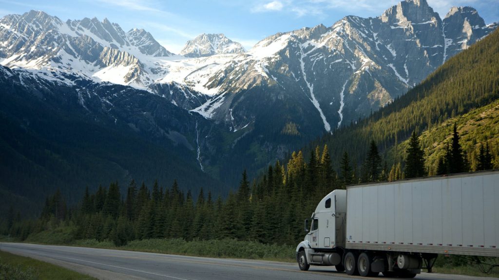 How Many Bushels of Corn Fit in a Semi-trailer