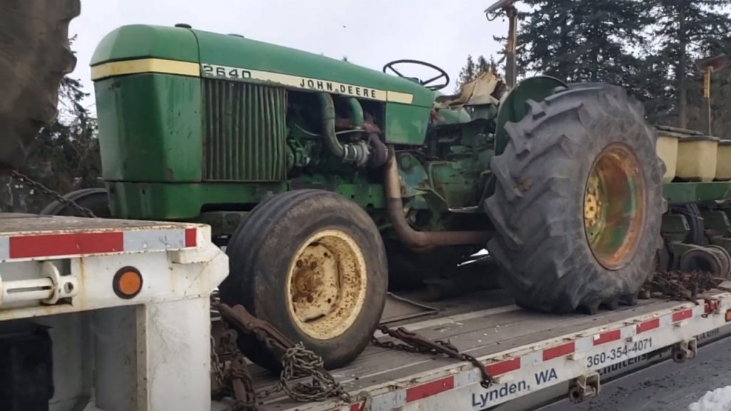 John Deere 2640 Review