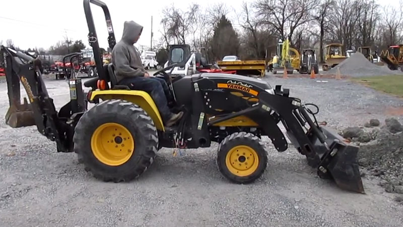 John Deere vs. Cub Cadet: Which Tractor Brand is Better? 