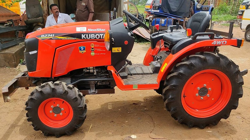 Kubota vs. Mahindra: Which Tractor Brand is Better?