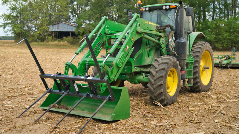 What Loader Fits My Tractor? Find out Here 