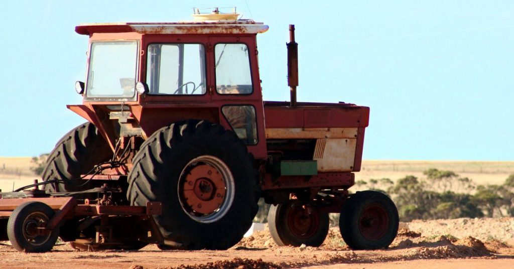 10 Farm Tractor Salvage Yards in Ohio (2021)